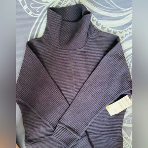 Zella kids soft comfortable ribbed mock neck sweatshirt.